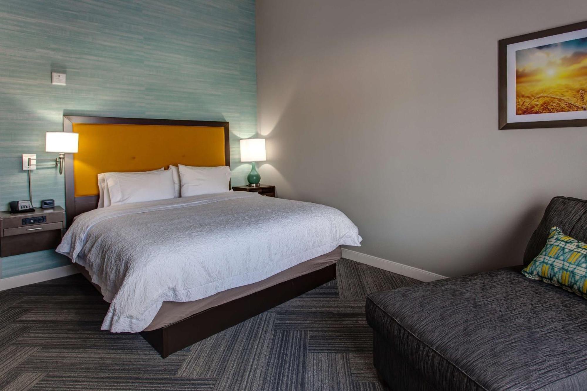 Hampton Inn & Suites-Wichita/Airport, Ks Екстер'єр фото